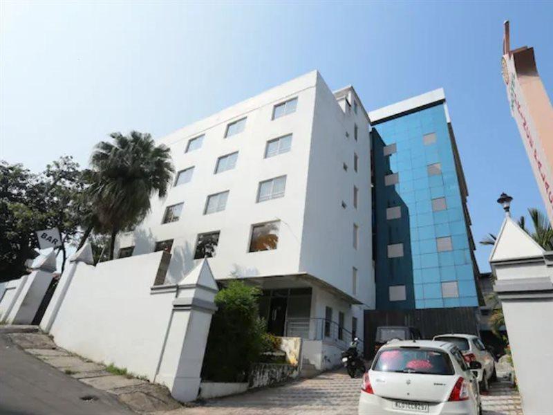 Super Townhouse Prince Palace Thiruvananthapuram Luaran gambar