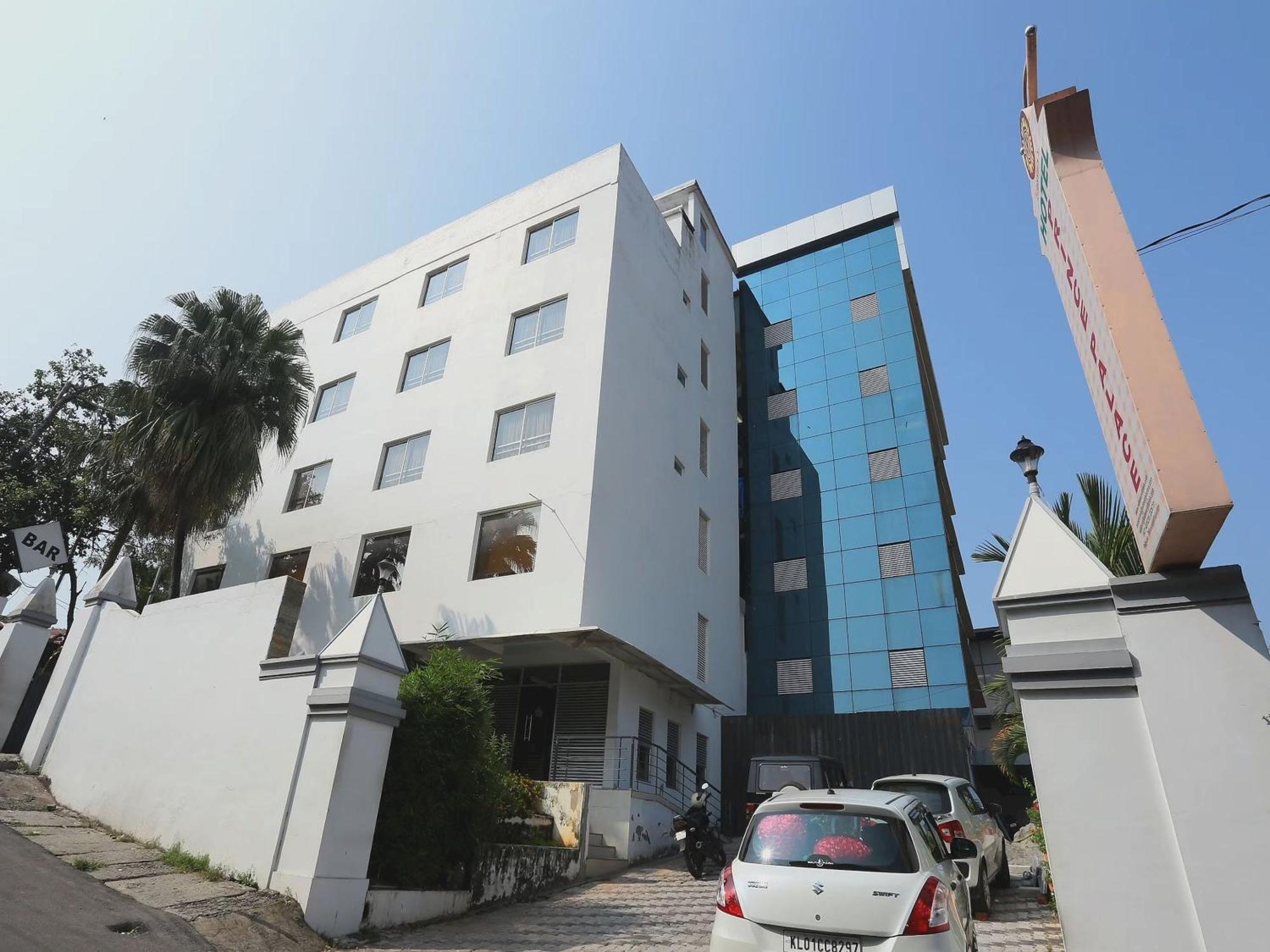 Super Townhouse Prince Palace Thiruvananthapuram Luaran gambar