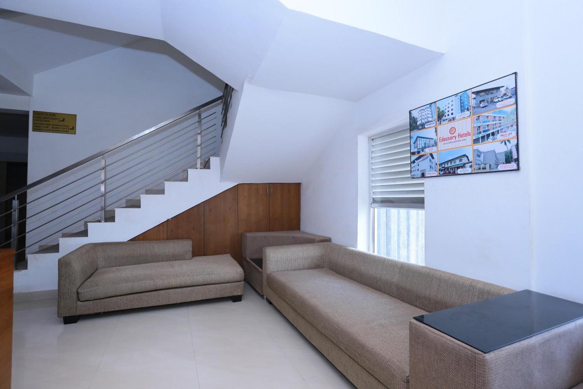 Super Townhouse Prince Palace Thiruvananthapuram Luaran gambar
